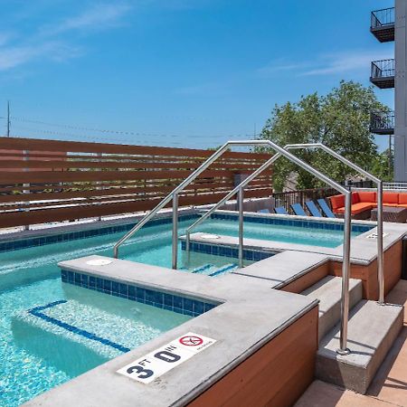 Large Downtown 2Br -Hot Tub-Downtown! Lejlighed Des Moines Eksteriør billede